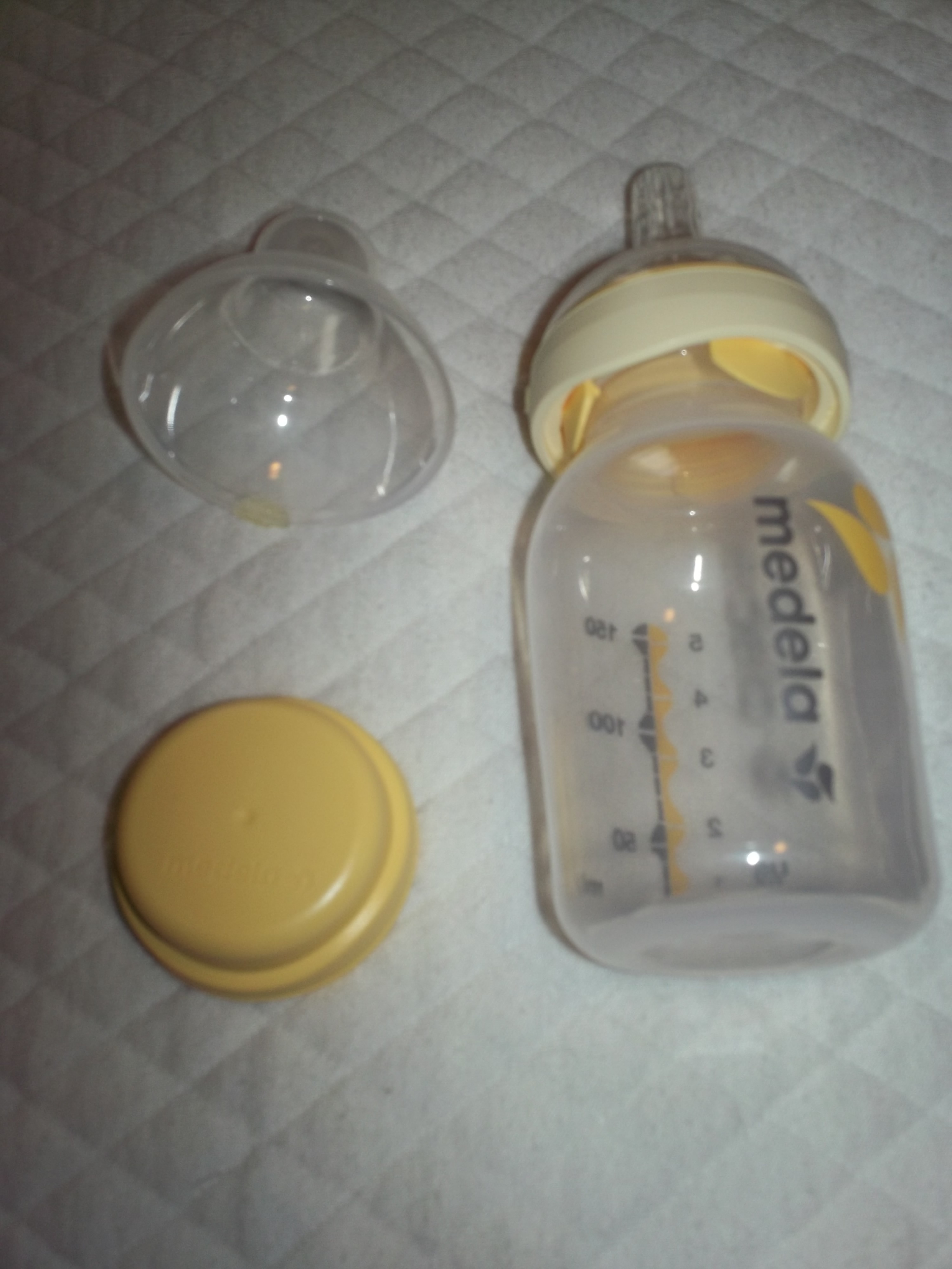  Medela Calma Bottle Nipple, Made Without BPA : Baby Bottle  Nipples : Baby