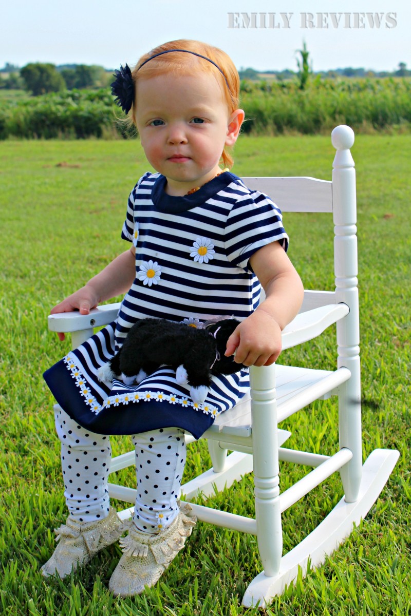 LittleMe ~ Fun Fashions For Infants & Toddlers {Review} #LittleMe ~ Perfect for Spring, Summer, and Fall, this Daisy Dress and Leggings Set is beautiful!