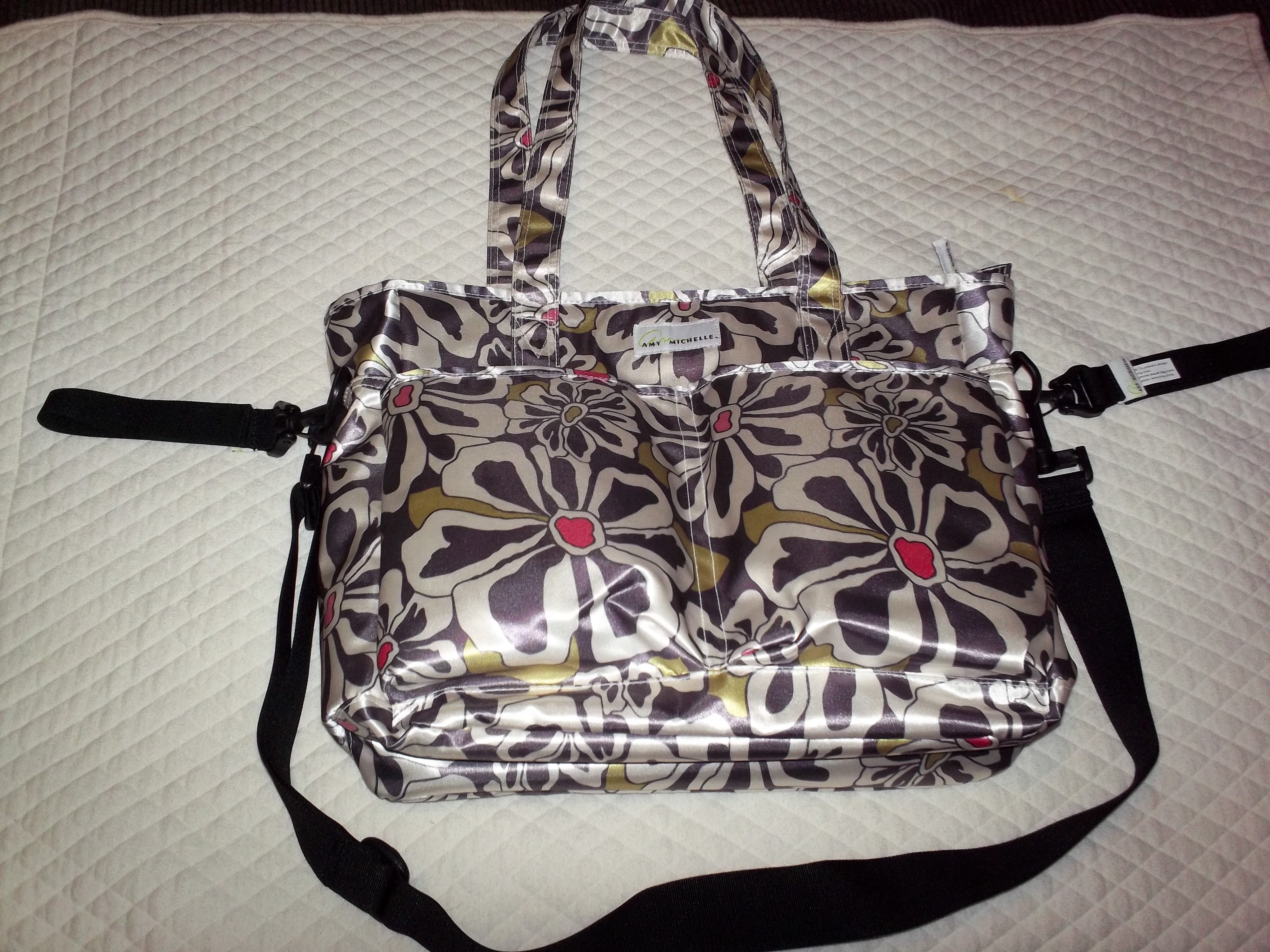 Amy Michelle New Orleans Bag | Emily Reviews