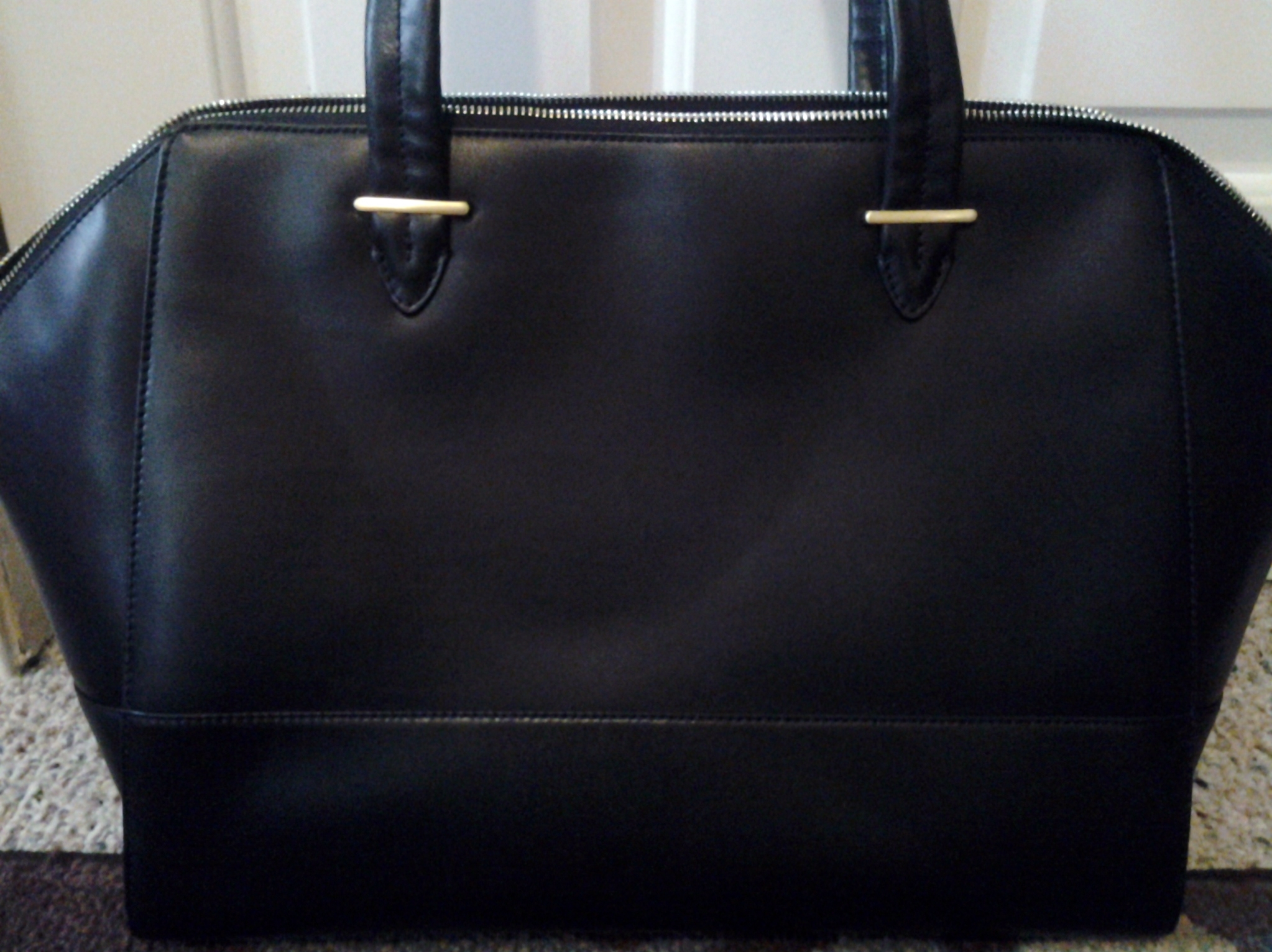 Knomo of London Handbag | Emily Reviews