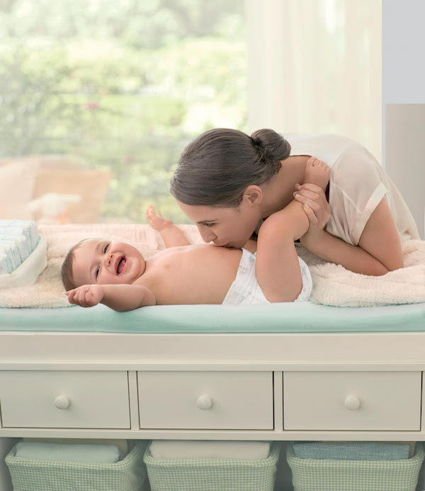 Mother's promise pampers premium care