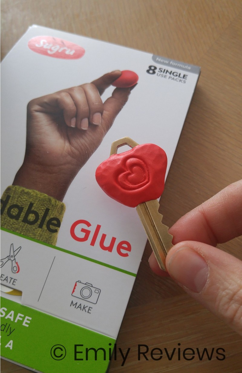 Moldable Glue that Turns into Rubber? Can it Fix Anything? Test + Review 