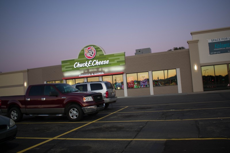 Chuck E. Cheese's portage michigan