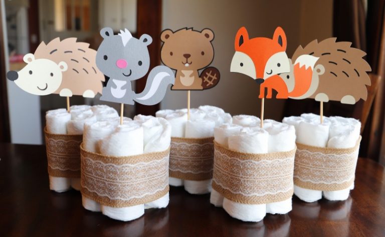 DIY Woodland Creature Centerpieces for a Baby Shower | Emily Reviews