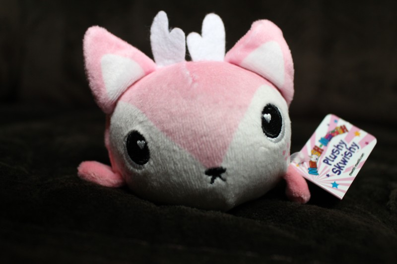 moosh moosh holiday axolotl pillow plush toy