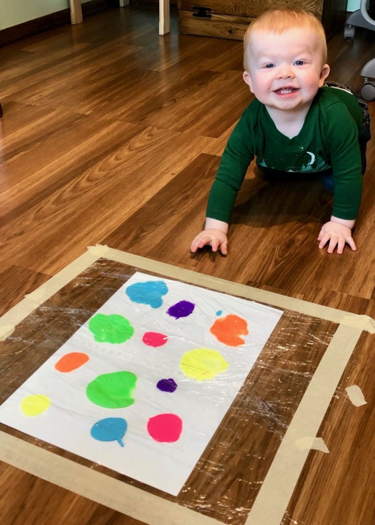 Indoor Activities To Keep Your Toddler Entertained {More Than 10 Ideas ...