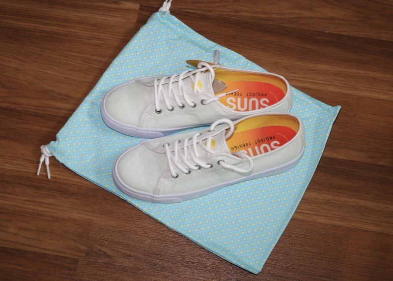 SUNS Shoes  Sun-Activated, Color-Changing Footwear