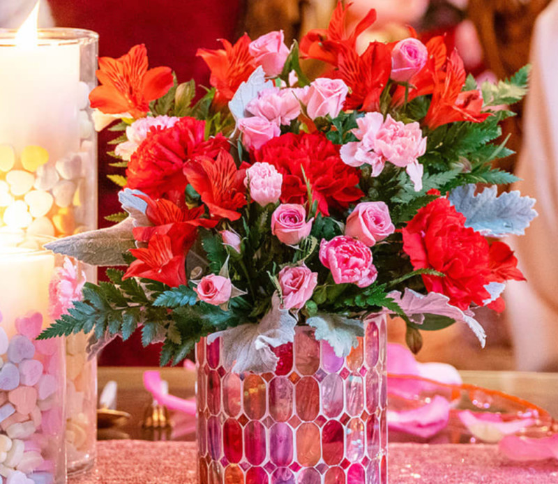 Teleflora Launches Valentine's Day Campaign