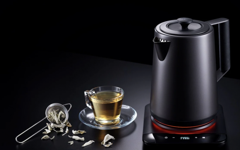 SAKI Luna 1.75L Electric Kettle.