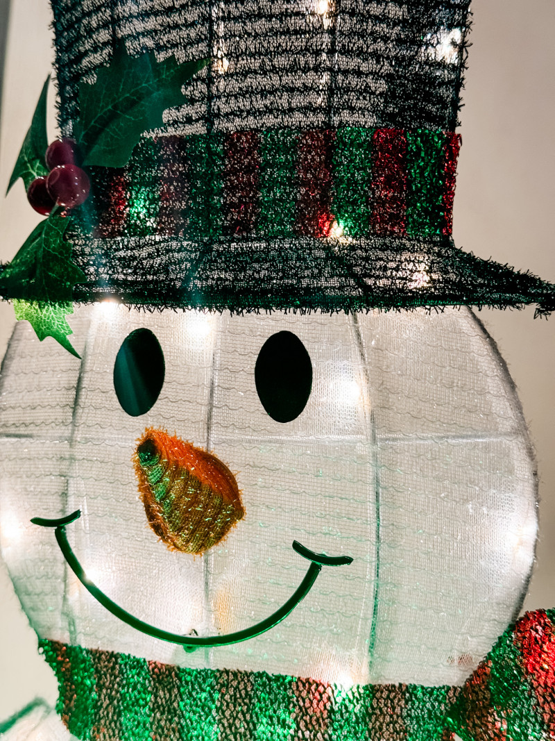 Cute Snowman: Snowman Christmas Yard Decorations.