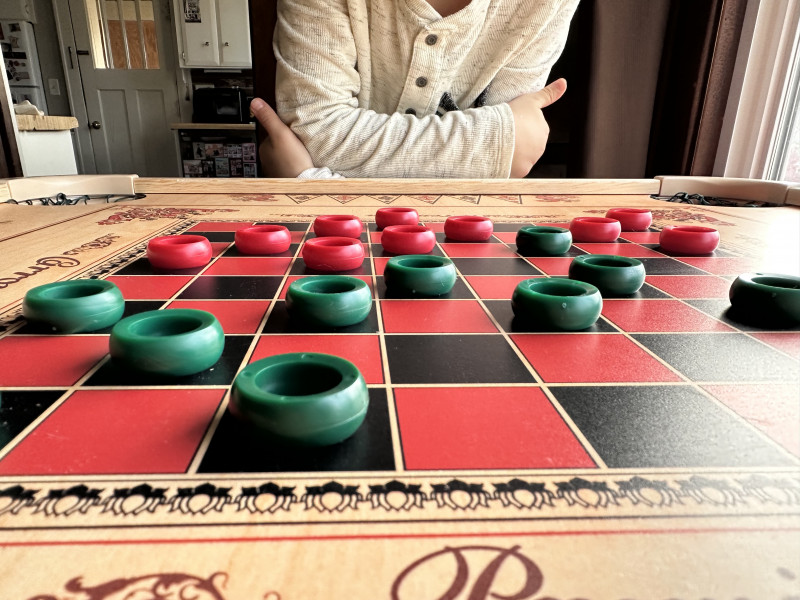 carrom board game