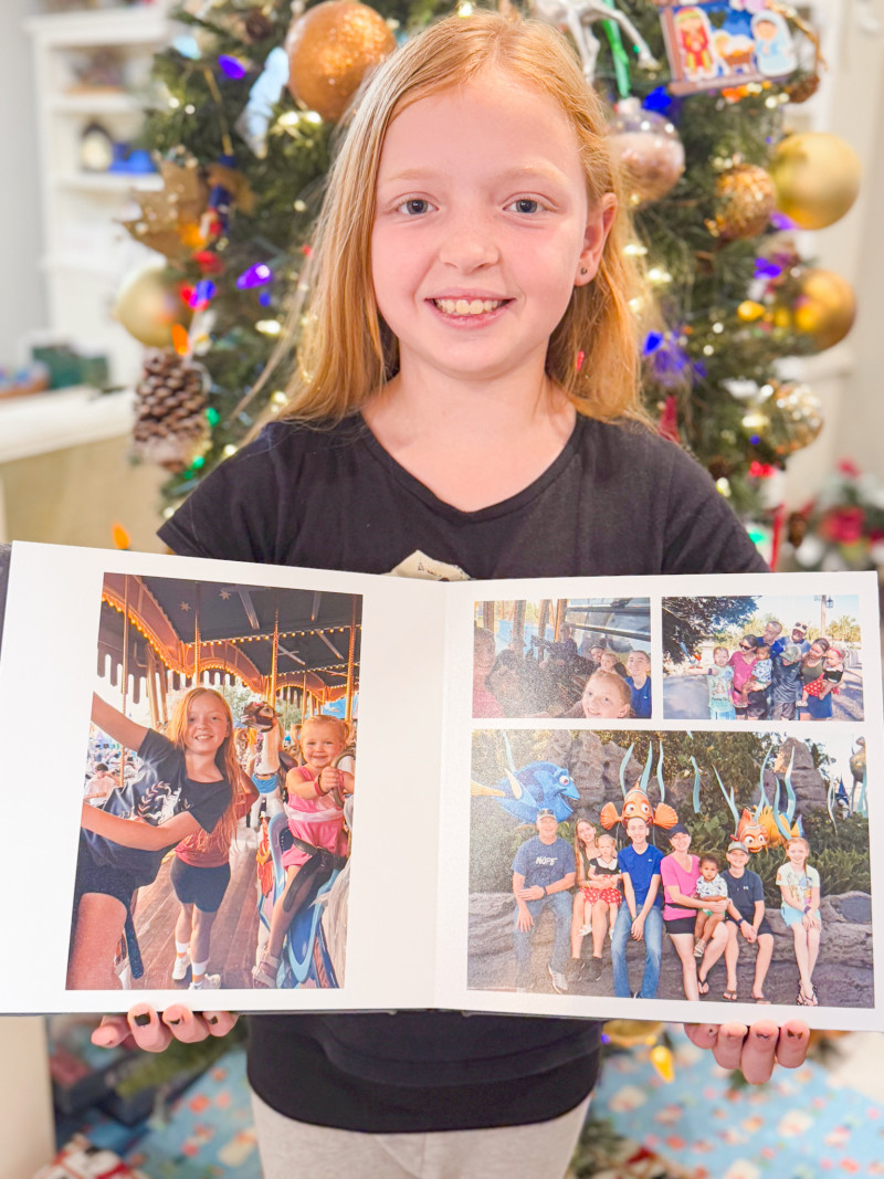 Printique Has Christmas Cards, Photo Albums, + Canvas Prints (All Great Gifts!)