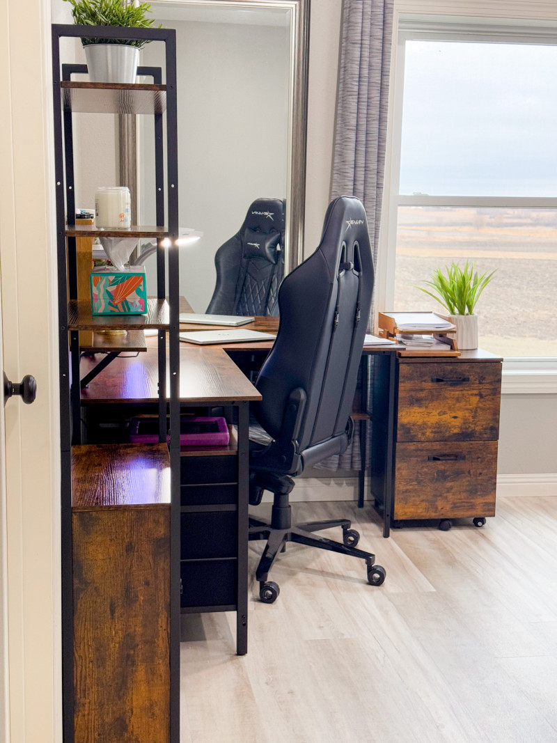 Turn Your Bedroom Into A Beautiful Combo Office With Vasagle (+ Giveaway!)