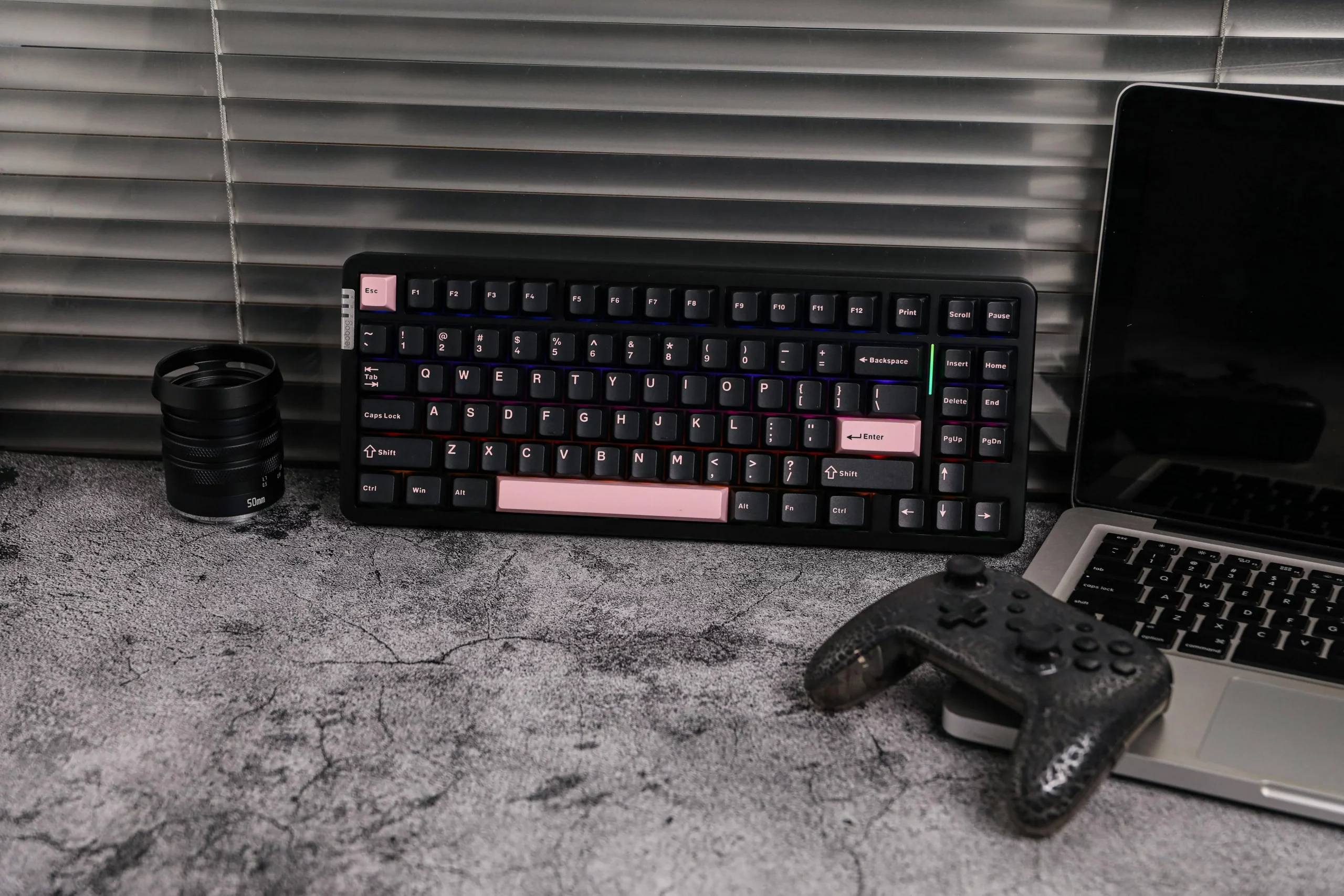 LEOBOG HI86 Gaming Keyboard (+ Giveaway!).