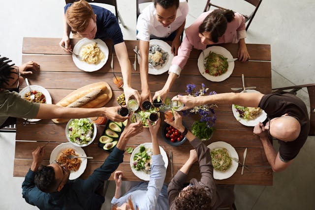 9 tips for curating a memorable dinner spread